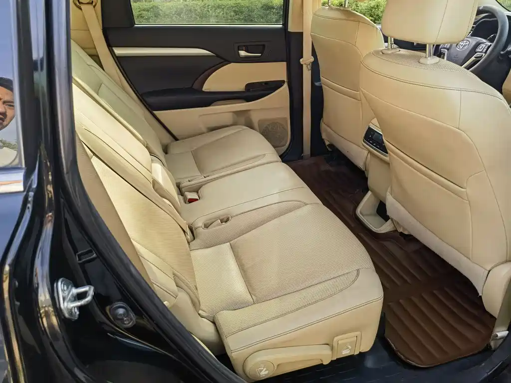 Toyota Highlander 2015 2.0T AWD Luxury Edition 7-Seater