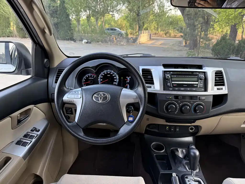 Toyota Fortuner 2016 2.7L Middle East Edition