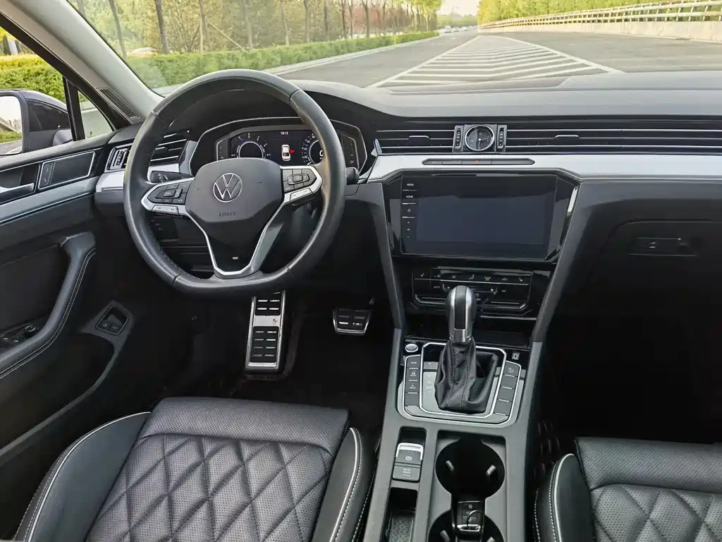 Magotan GTE Plug-in Hybrid 2022 GTE Luxury Edition