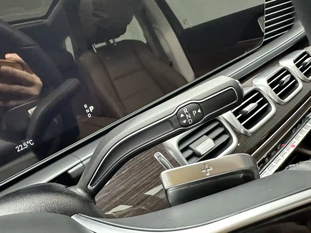 Mercedes-Benz GLE 350 4MATIC 2025