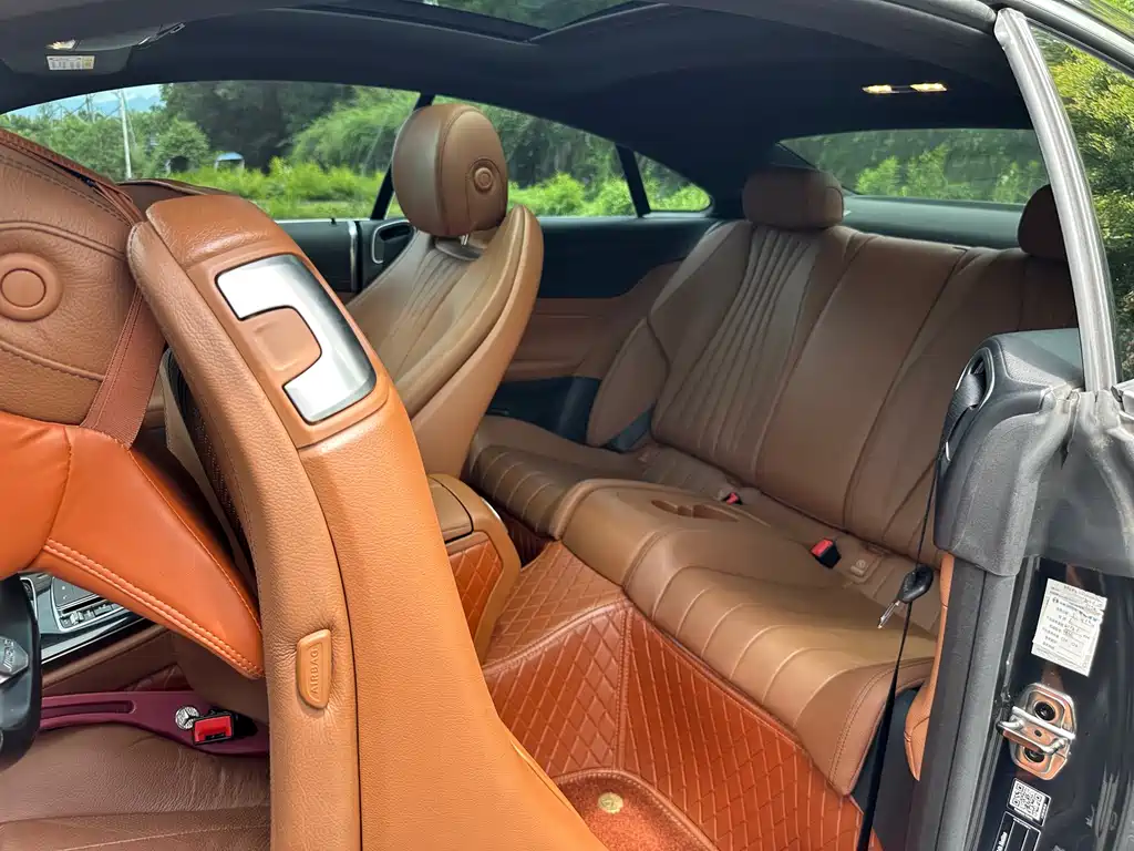 Mercedes-Benz E-Class Coupe 2023 E 300