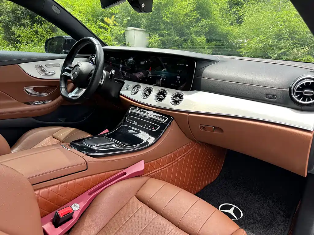 Mercedes-Benz E-Class Coupe 2023 E 300
