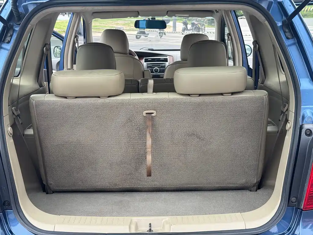 Nissan Livina 2006 1.8L Automatic Comfort