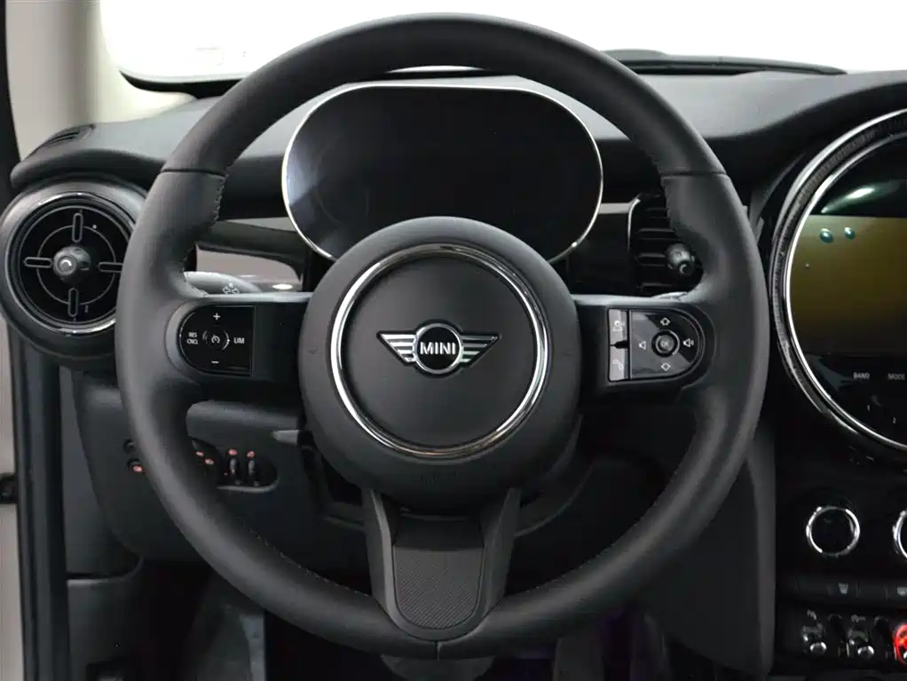 MINI Cooper 2023 Facelift 1.5T Artist Edition