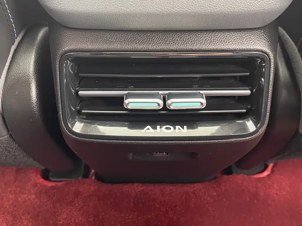 AION Y 2023 Plus 610 Smart Lead Edition Ternary Lithium