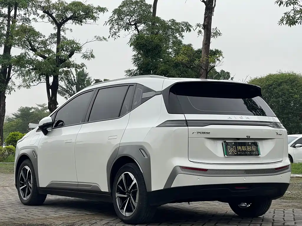 AION Y 2023 Plus 610 Smart Lead Edition Ternary Lithium