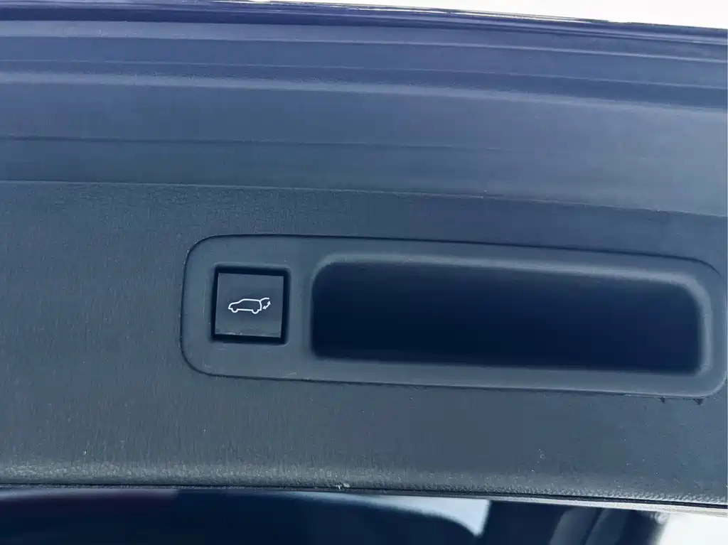 Highlander 2022 Hybrid 2.5L AWD Premium 7-Seater