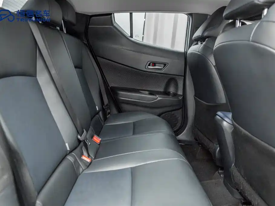 Toyota C-HR 2021 2.0L Luxury Edition