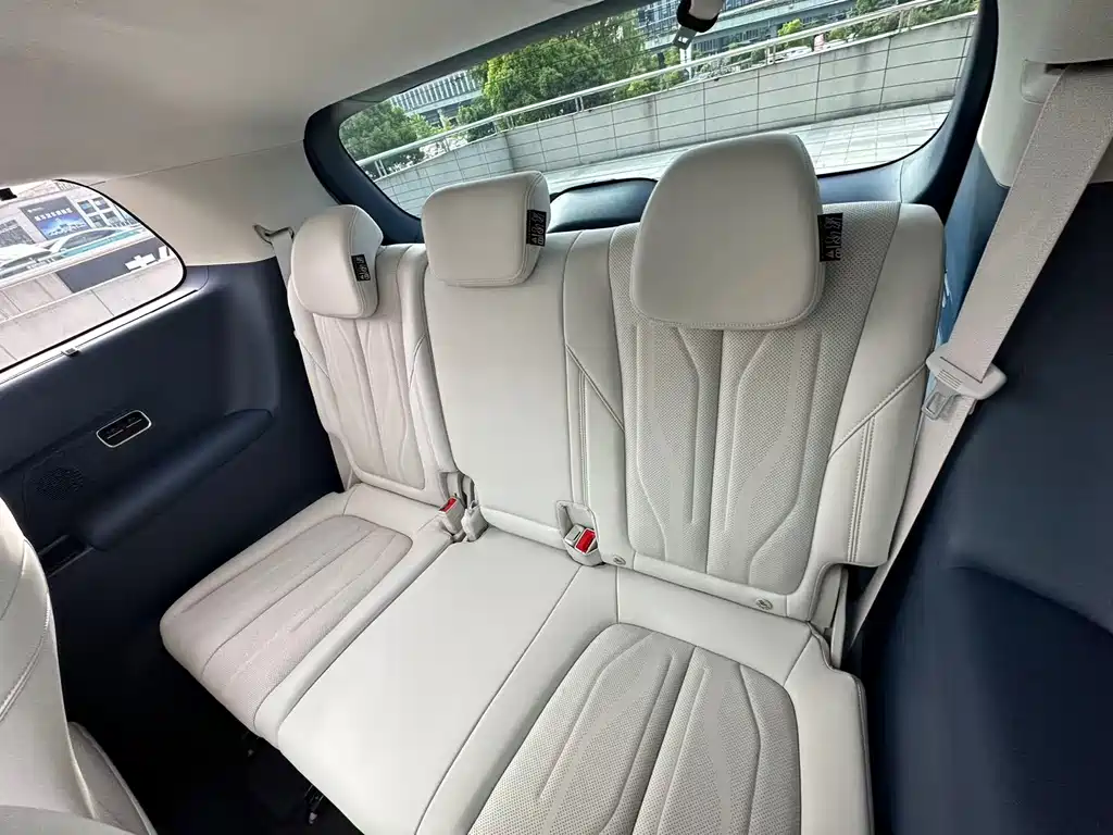 Buick GL8 PHEV 2024 Avenir Luxury Edition 6-seater
