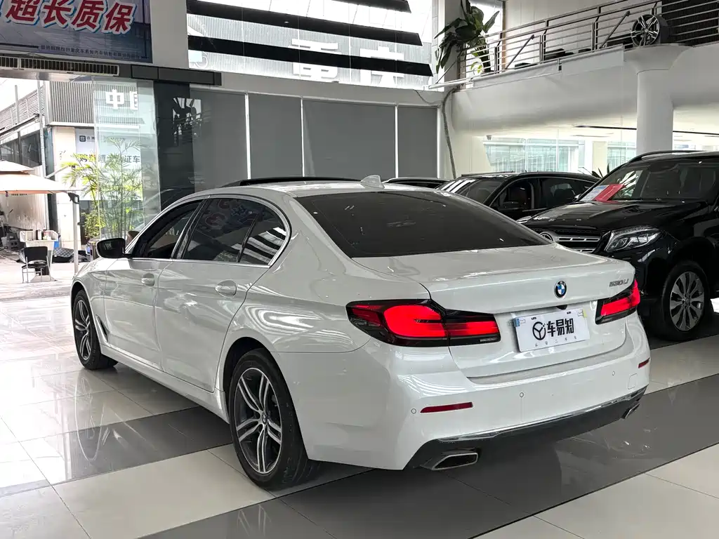 BMW 5 Series 2022 Facelift 530Li Leading Edition Luxury Package