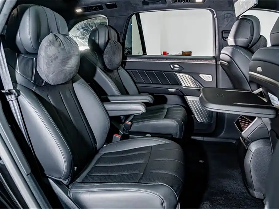 ONVO L90 2025 Ultra Six-Seater