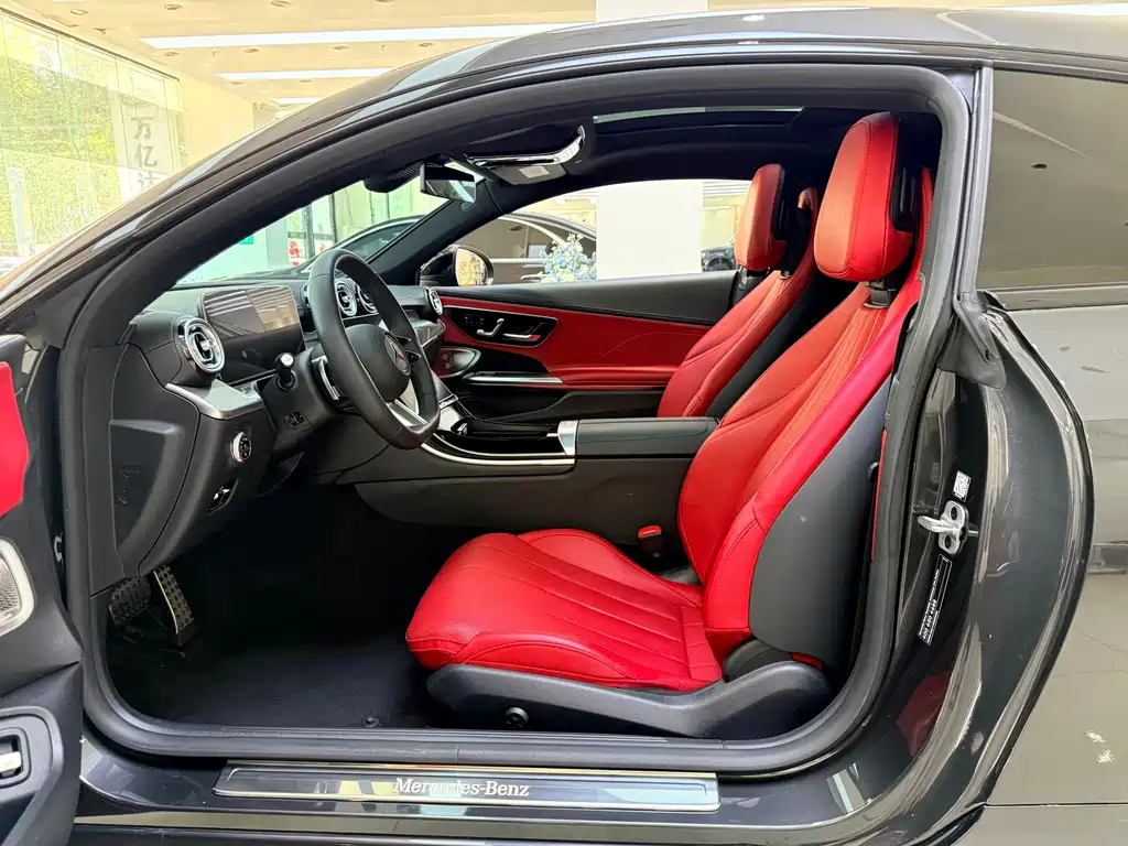 Mercedes-Benz CLE 300 4MATIC Coupe