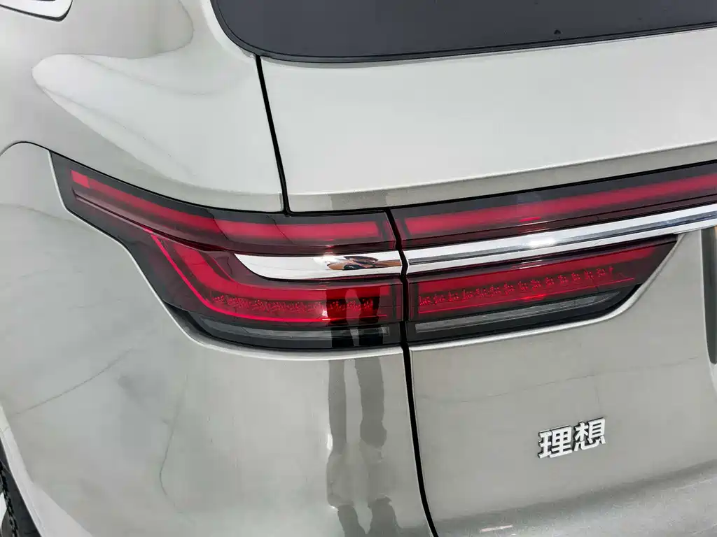 Li Auto ONE 2021 Extended Range 6-seat Edition