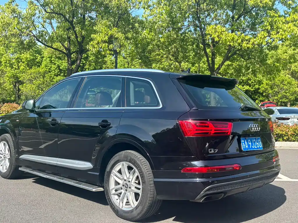 Audi Q7 2016 40 TFSI S line