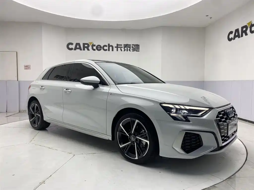 Audi A3 2024 Sportback 35 TFSI Fashion Sport