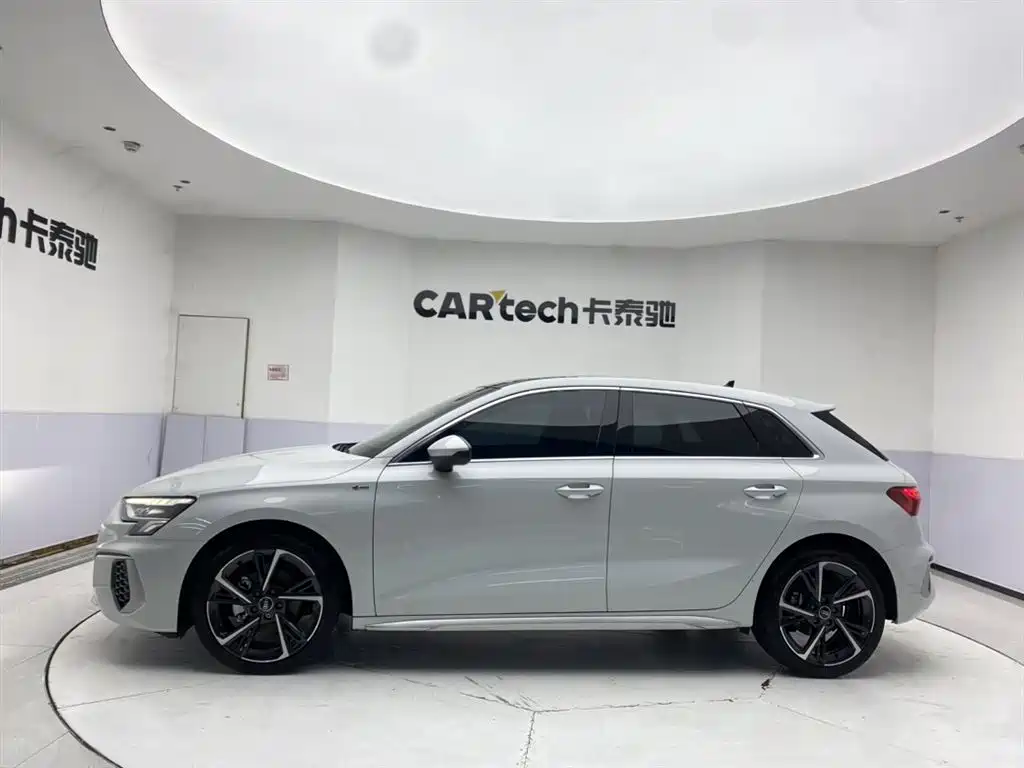 Audi A3 2024 Sportback 35 TFSI Fashion Sport