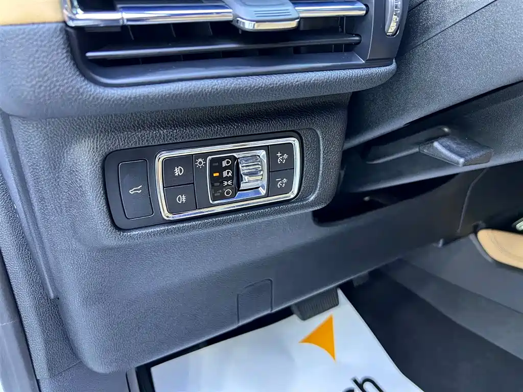 Lincoln Corsair 2022 2.0T FWD Elegant Edition