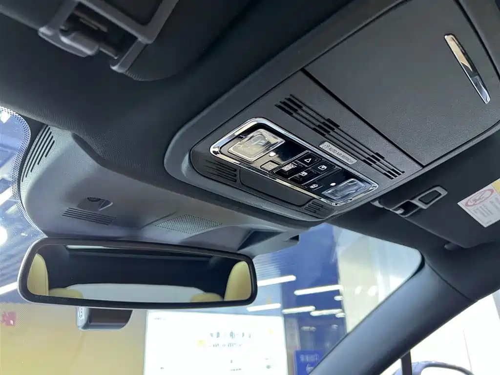 Lincoln Corsair 2022 2.0T FWD Elegant Edition
