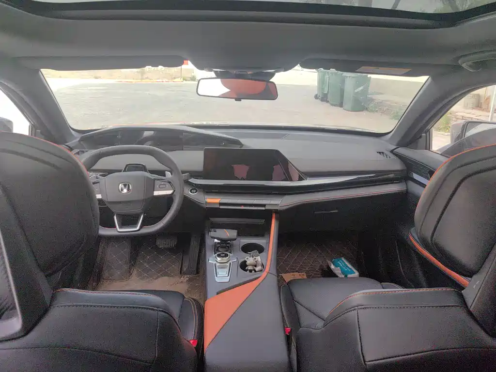 Changan UNI-V