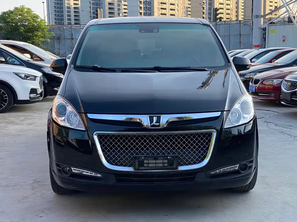 Master CEO 2013 2.2T Executive Edition