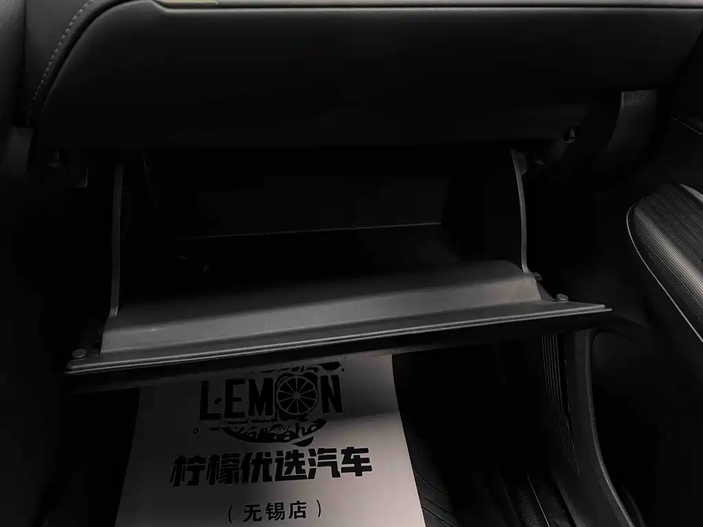 Toyota Harrier 2022 2.0L CVT 2WD Luxury Edition