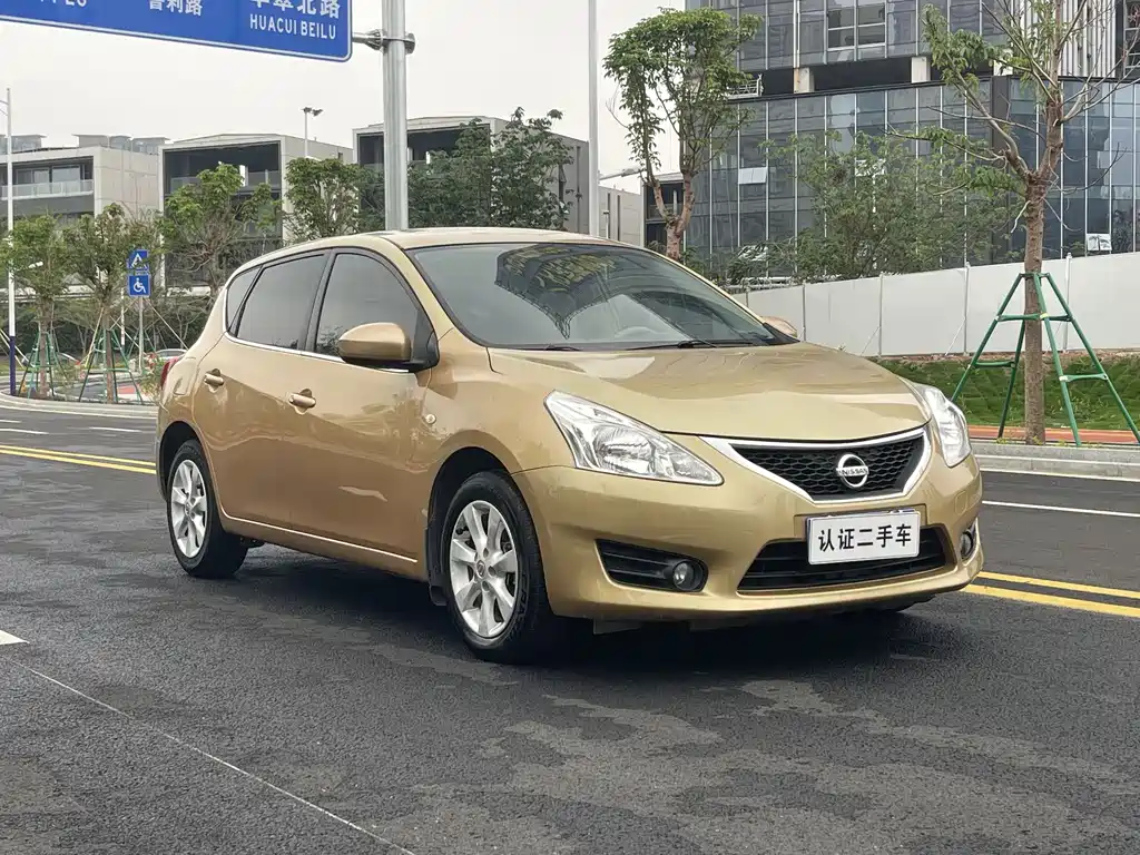 Nissan Tiida 2011 1.6L CVT Intelligent Edition