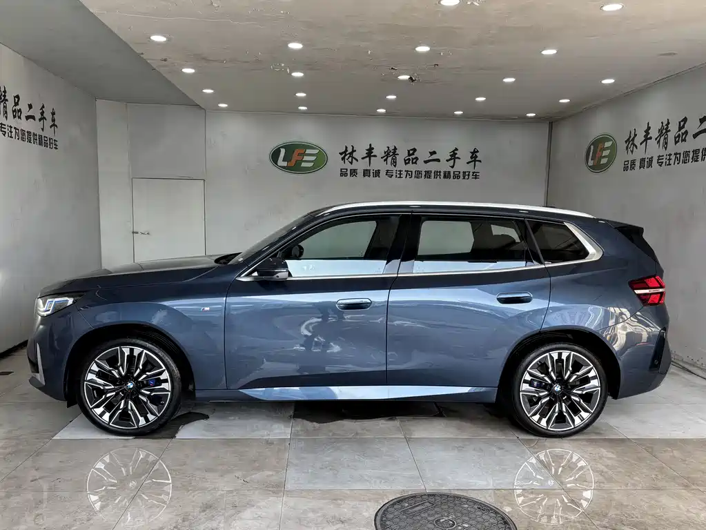 BMW X3 2025 xDrive30L Exclusive M Sport Night Edition