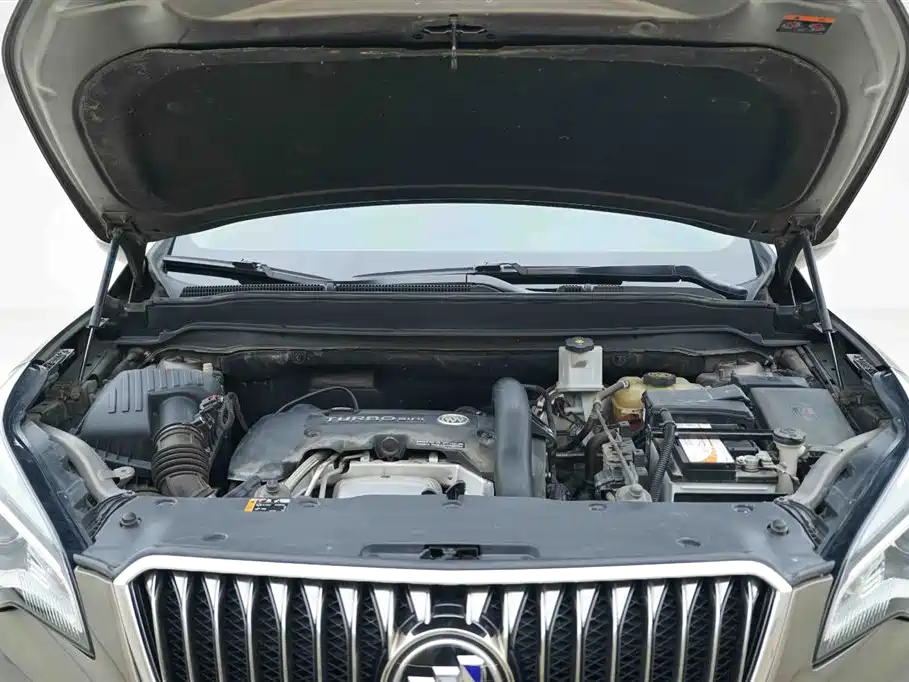 Avenir Plus 2016 28T 4WD Luxury Edition