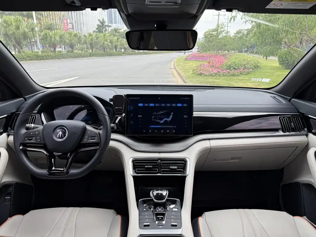 BYD Song PLUS DM-i 2021 Flagship Edition