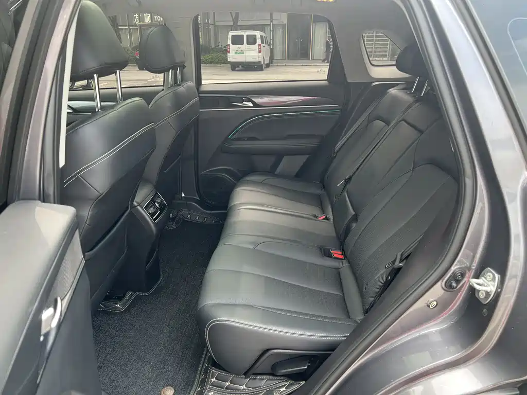 GAC Trumpchi GS5 2021 Advanced Edition 270T Tech Smart Lead Edition