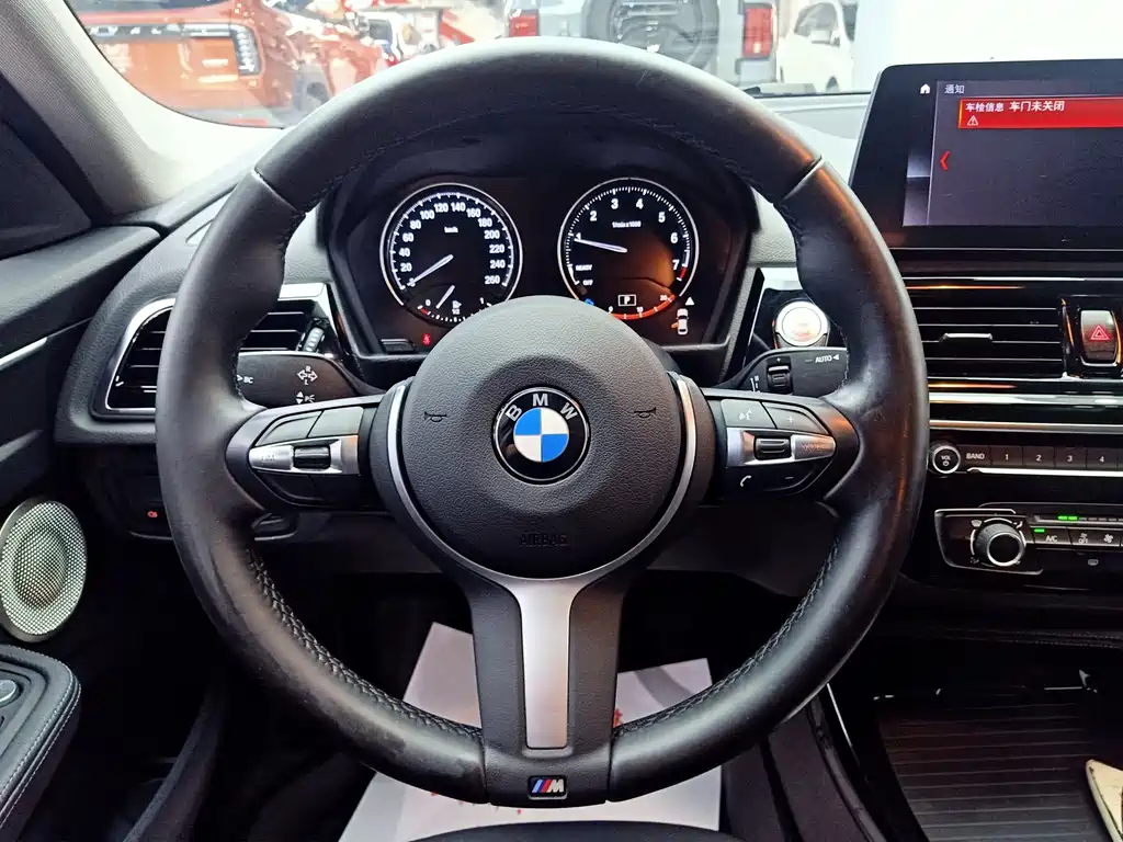BMW 1 Series 2021 Facelift 120i M Sport Night Edition