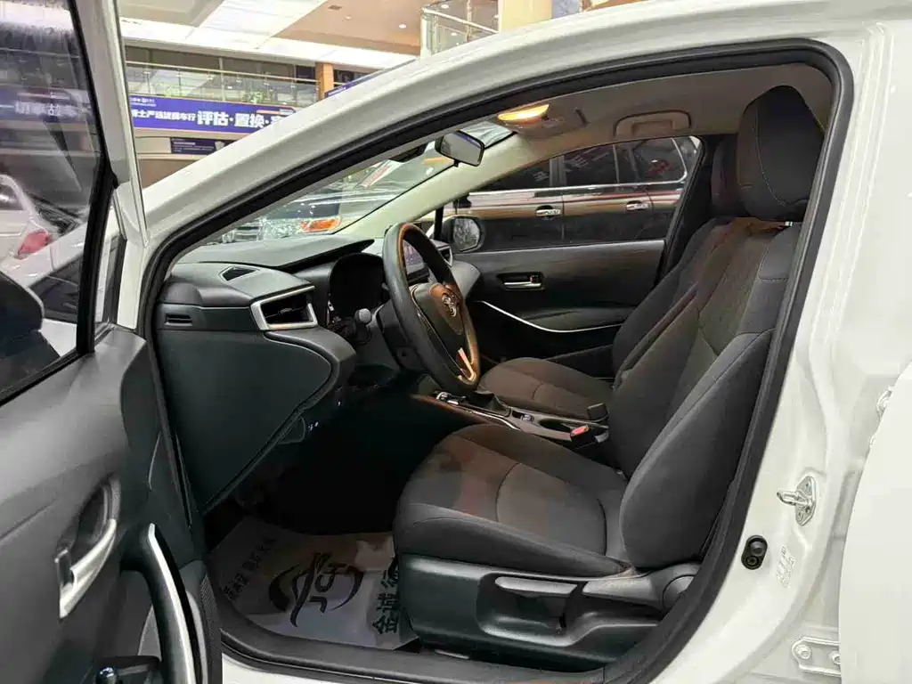 Corolla 2021 Hybrid 1.8L E-CVT Pioneer Edition