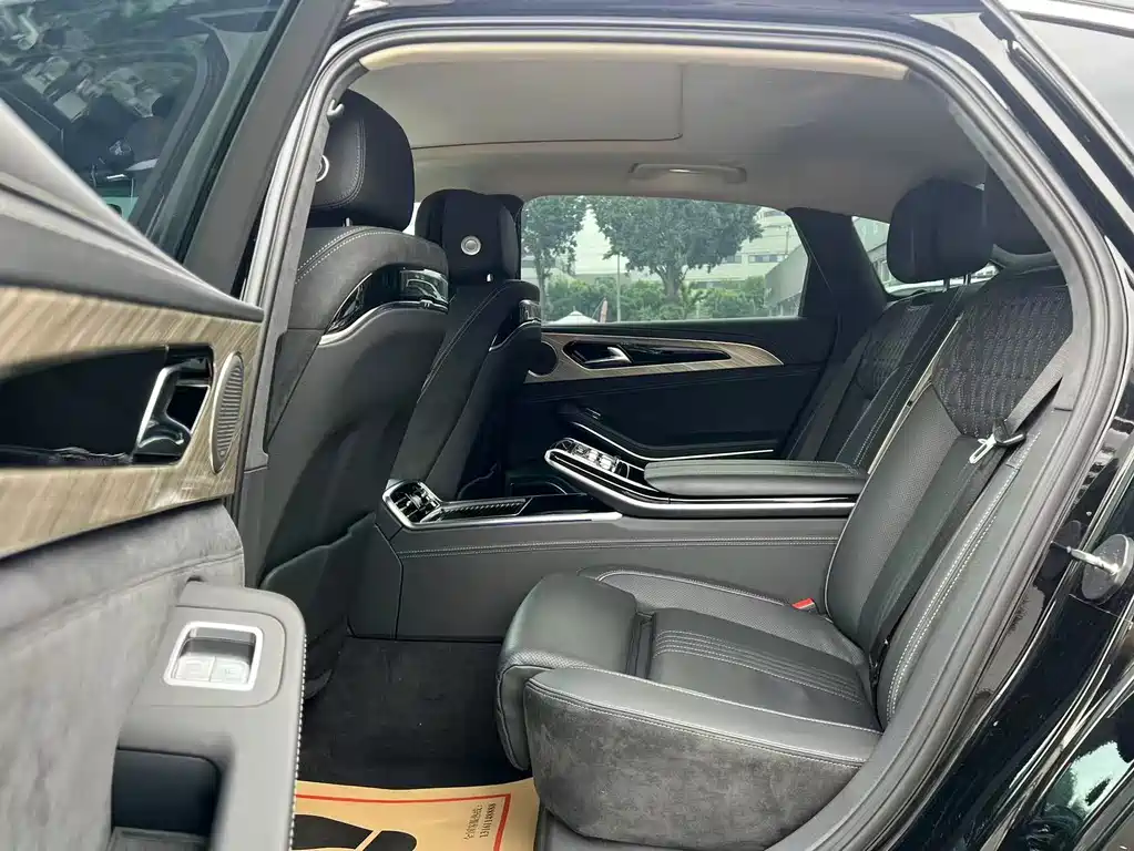 Hongqi H9