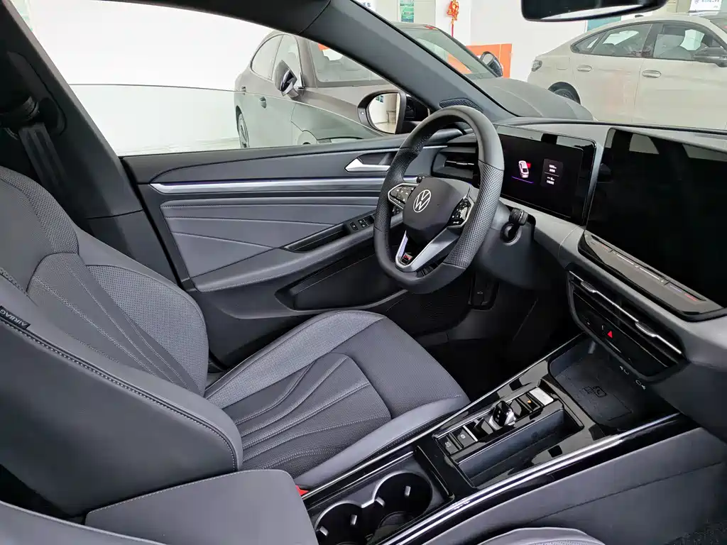 Lamando L GTS 380TSI Lingfeng Million Edition