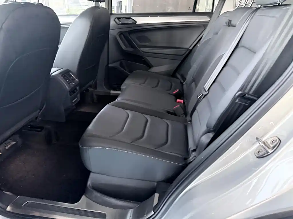 Tiguan L 2019 330TSI Automatic FWD Panoramic Comfort Edition China VI