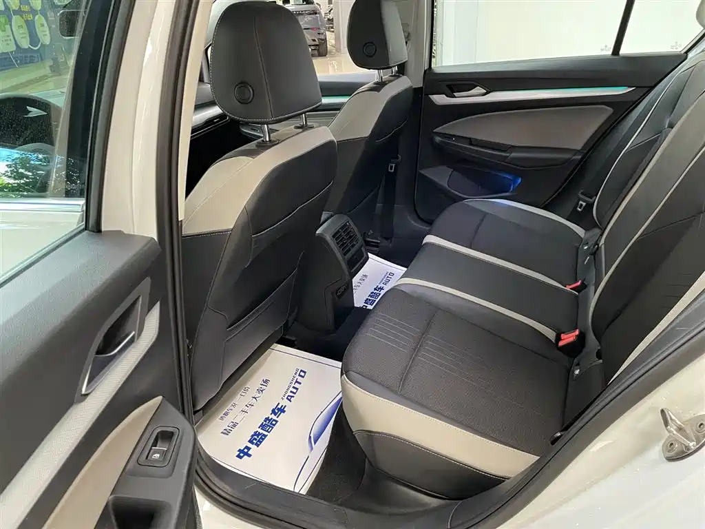 Volkswagen Golf 2023 Facelift 280TSI DSG Pro