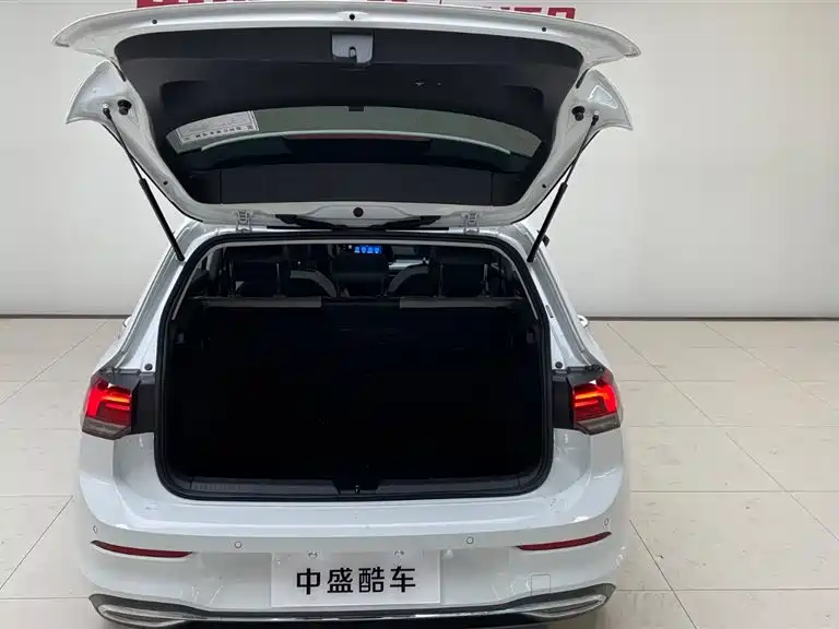 Volkswagen Golf 2023 Facelift 280TSI DSG Pro