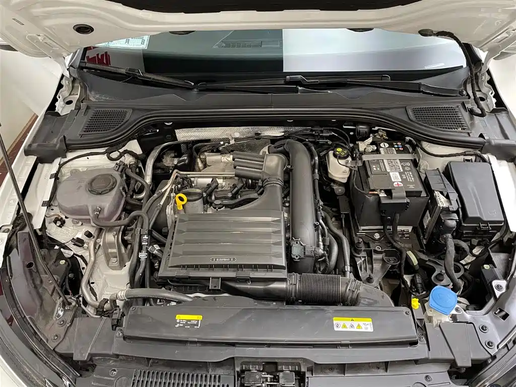 Volkswagen Golf 2023 Facelift 280TSI DSG Pro