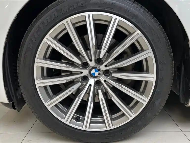 BMW 6 Series GT 2018 630i Luxury Design Package