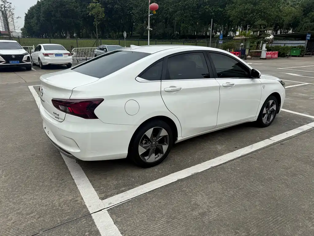 Trumpchi GA4 2018 200T Automatic Exclusive Edition