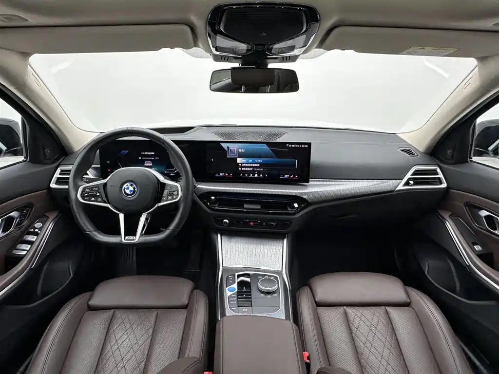 BMW i3 2025 eDrive 40 L M Sport Night Package