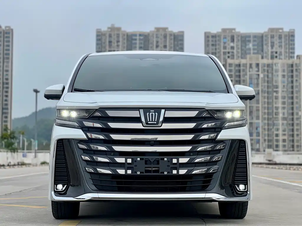 Toyota Vellfire 2024 Crown Hybrid 2.5L Supreme Executive Edition