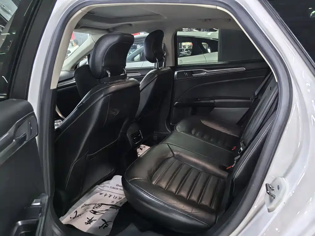 Ford Mondeo 2017 EcoBoost 180 Fashion