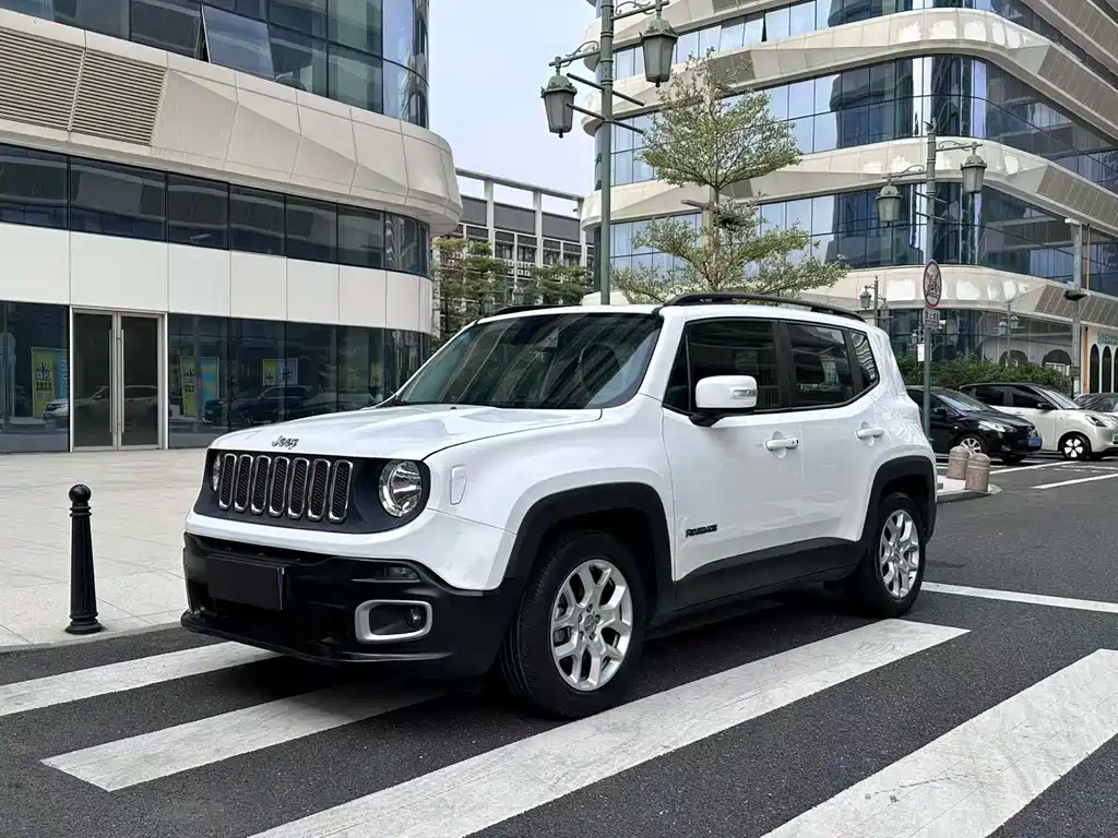 Jeep Renegade 2018 Connected Screen Edition 180T Automatic Energy Version