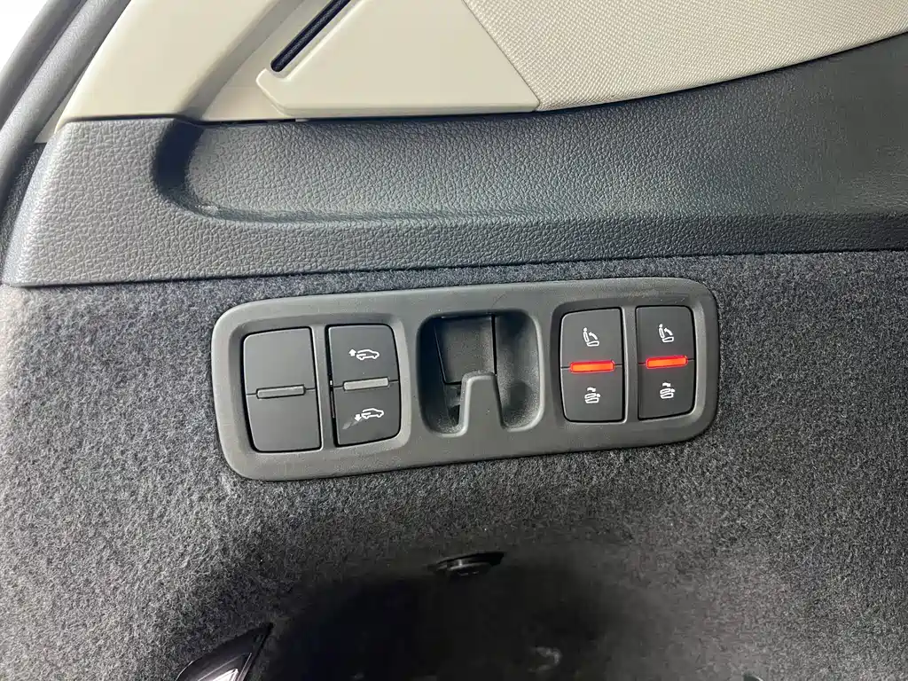 Audi Q7 2023 45 TFSI quattro S line