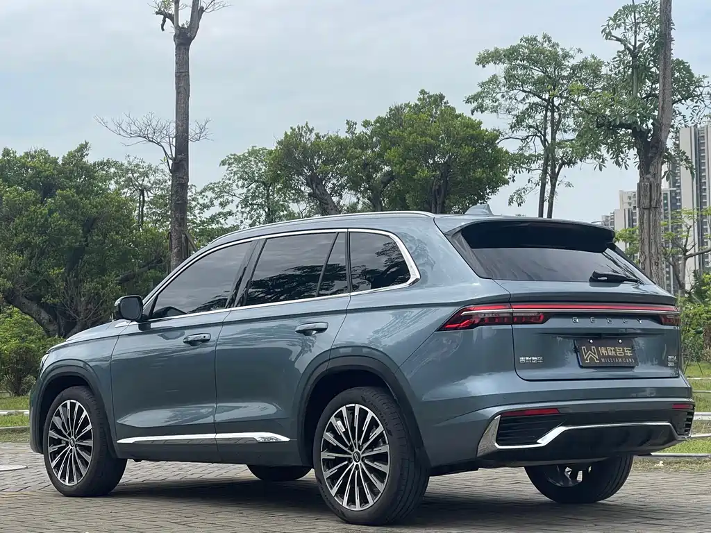 Geely Monjaro 2026 Dongfang Yao 2.0TD Automatic Lanxing Edition
