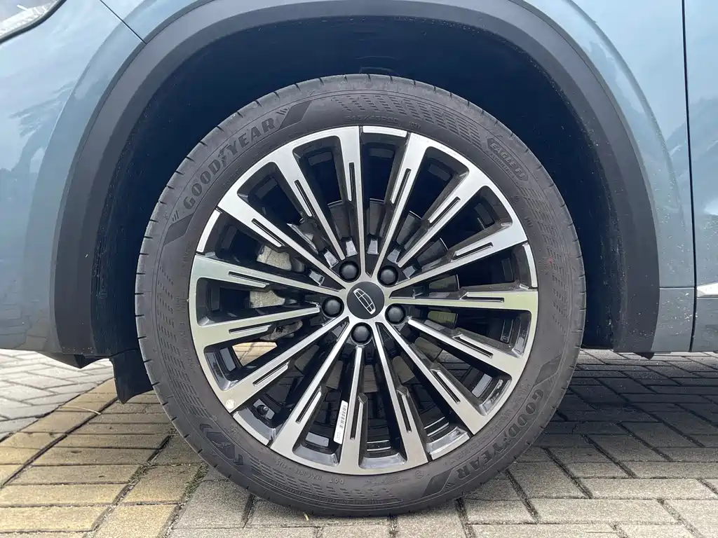 Geely Monjaro 2026 Dongfang Yao 2.0TD Automatic Lanxing Edition