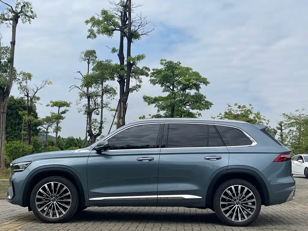 Geely Monjaro 2026 Dongfang Yao 2.0TD Automatic Lanxing Edition