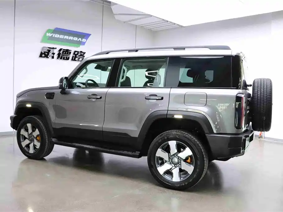Beijing Off-Road BJ40 EREV 2025 Standard Edition