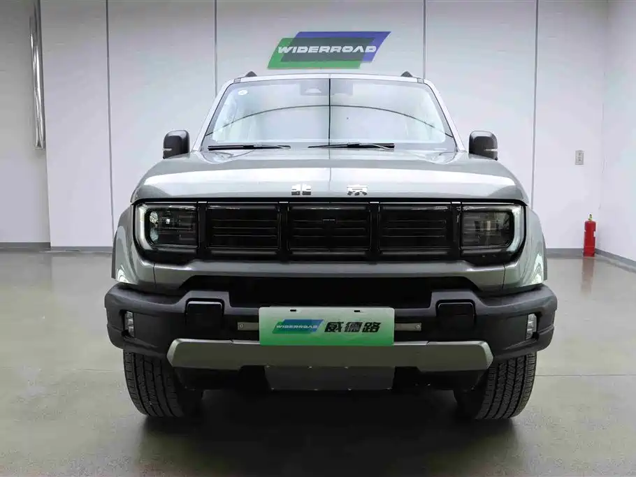 Beijing Off-Road BJ40 EREV 2025 Standard Edition